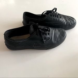 Black leather Vans - 8 M/9.5 W